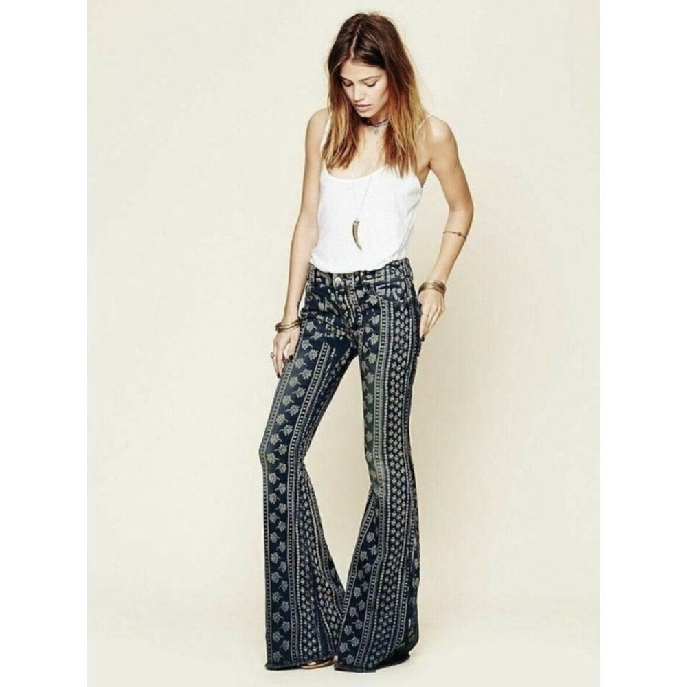 Free People Jeans Size 31 Mantra Bali Print Indigo Blue Boho Festival Flare